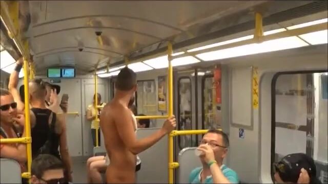 Секс с училкой в метро - найдено порно видео, страница 