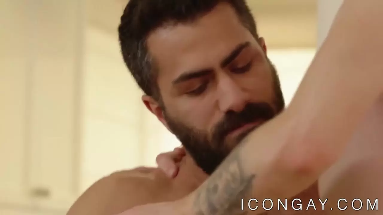 Гей порно видео Красивые бородатые геи. Смотреть Красивые бородатые геи онлайн