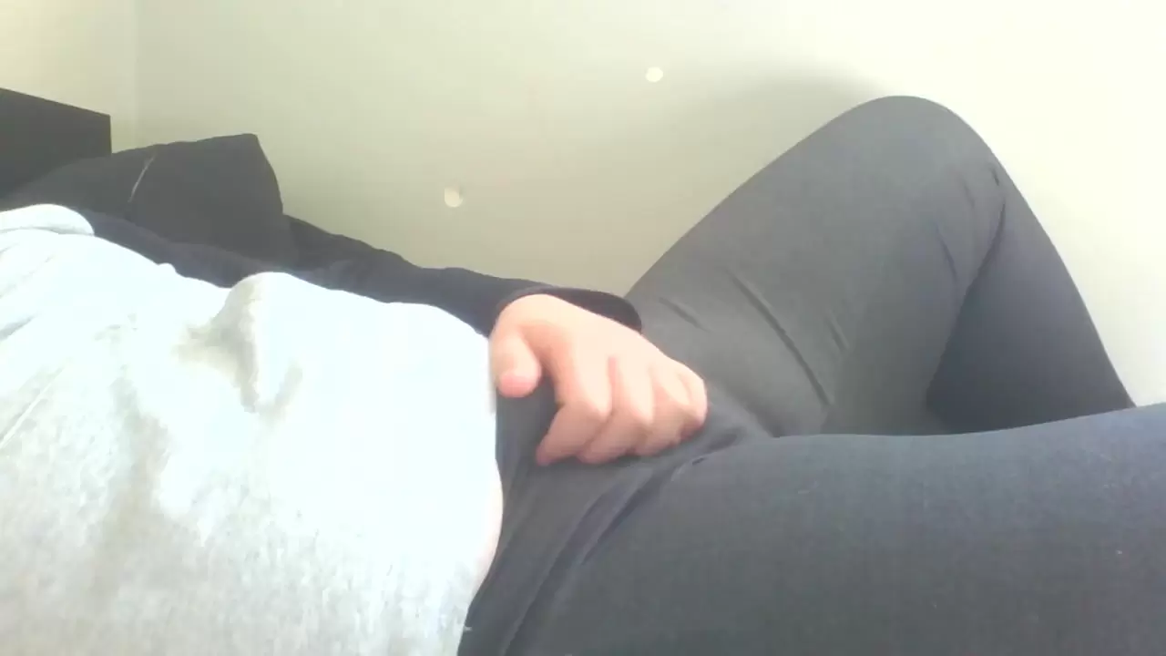 Chubby Teen Jerk - Sweaty Chubby Teen Jerks in Tight Workout Pants at Gay0Day
