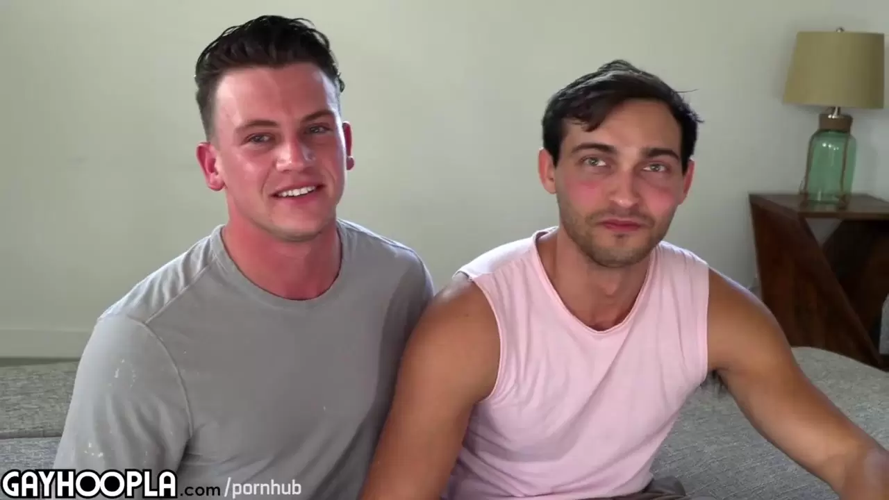 Straight Guy Seduced by Gay Guy for Hot College