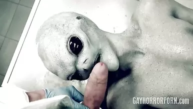 Gay Alien Porn - Gay HorrorPorn - UFO from Roswell (Gay Edition) at Gay0Day