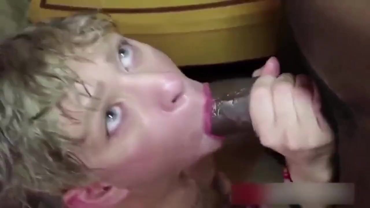 Compilation di sborrate in bocca e sperma in faccia.Porno gay amatoriale guarda online Immagine Immagine