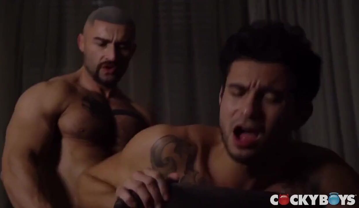 Francois Sagat and Ricky Roman (ASCO P3) watch online