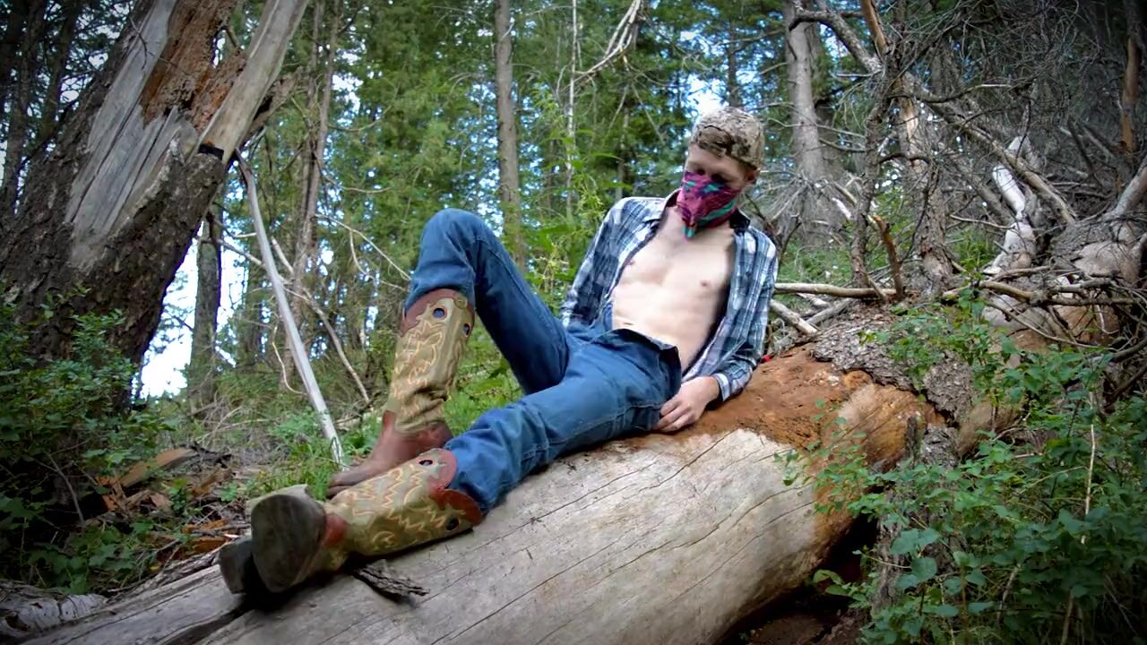 Hot Country Boy Jacks Off On Fallen Tree in Public Wilderness watch online