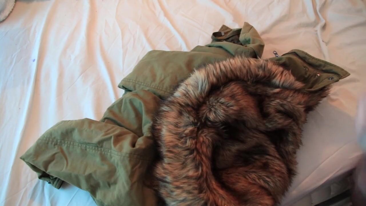 Topshop Porn - Topshop Fur Hood Parka - Wank - Play - Cum-shot on Fur! watch online
