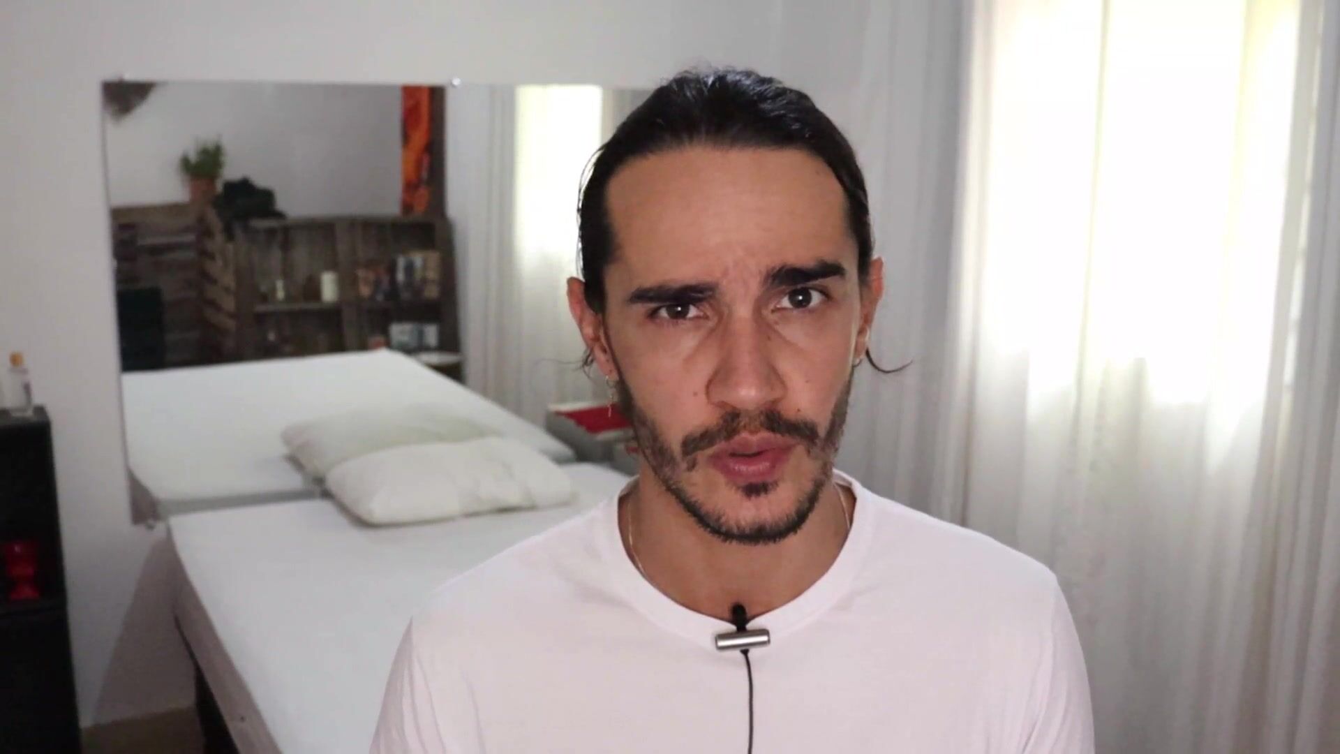 Conto erótico gay - eu fui para a massáseu e estava muito mais do que  relaxado - narração: Juan Calabares