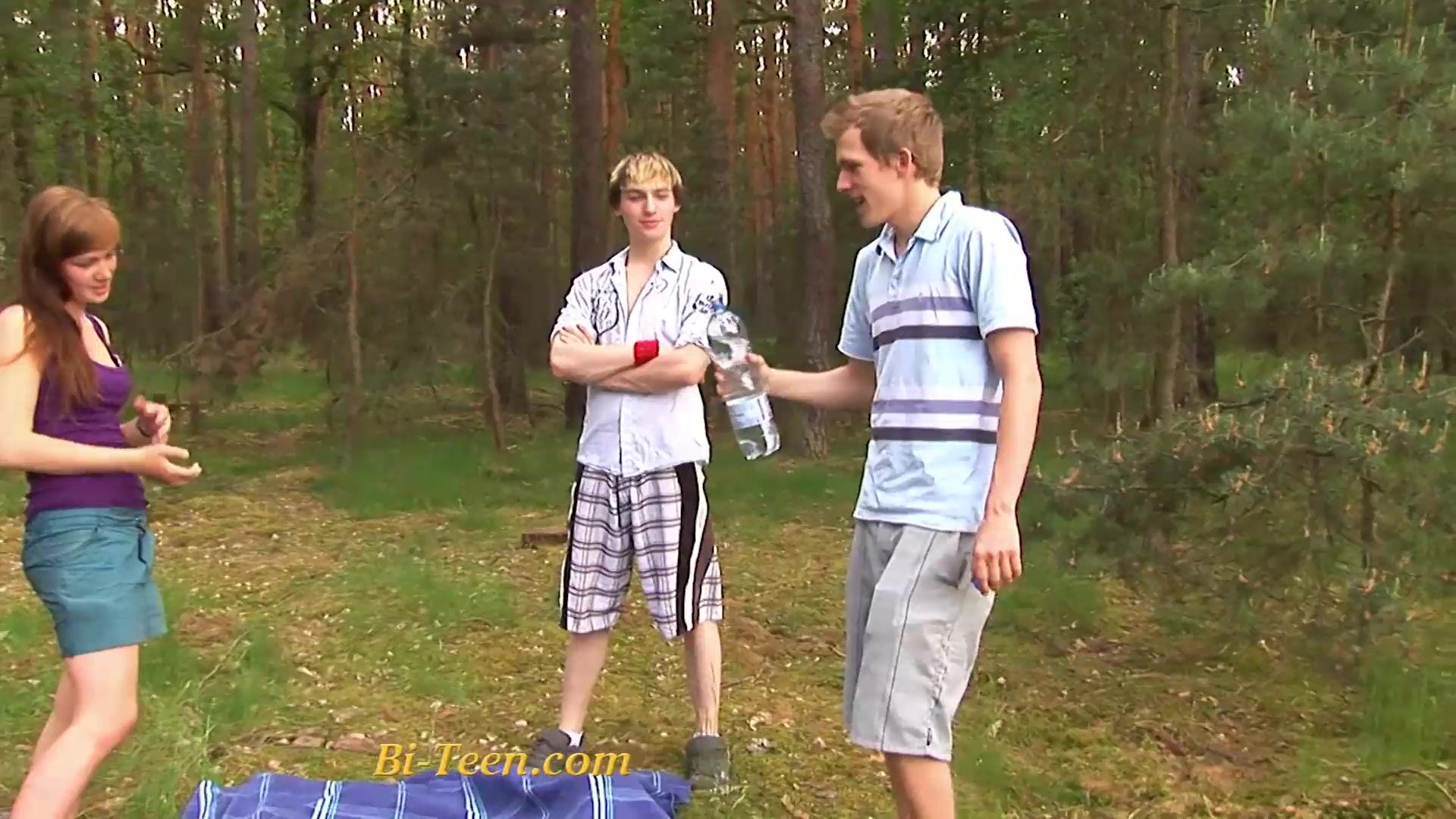 1920px x 1080px - Bisexual teens outdoors fun watch online