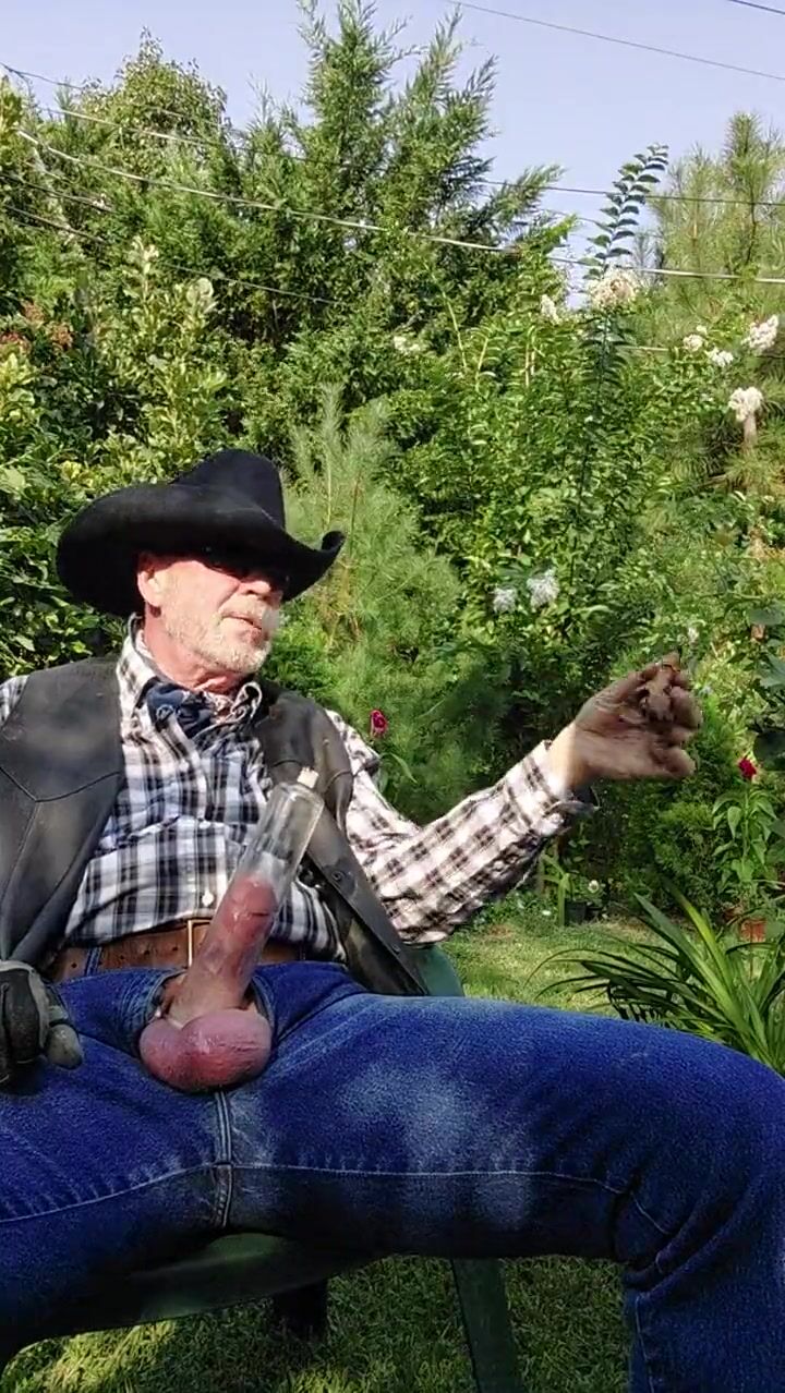 Cowboy dad on break and pumping his cock watch online