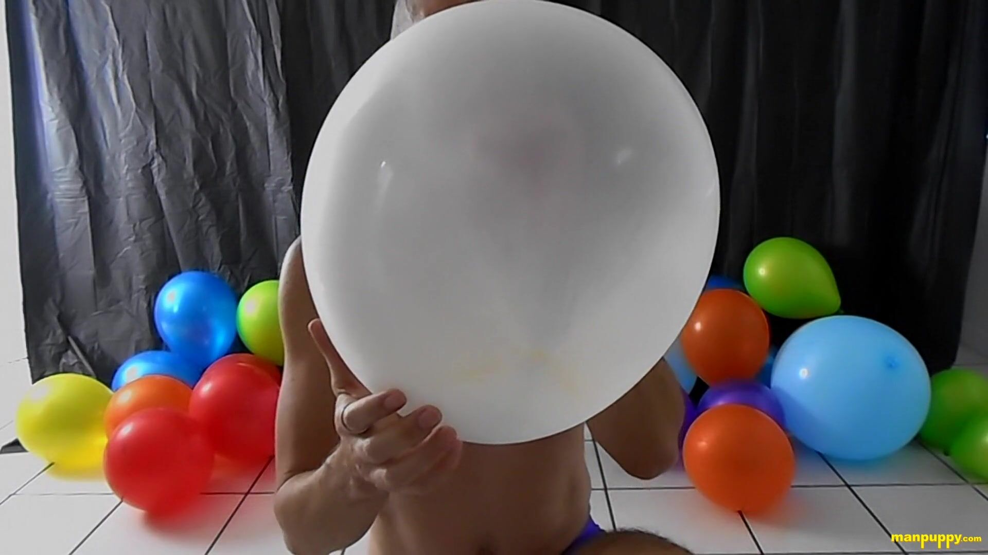 Balloon play with horny gay DILF Richard Lennox watch online