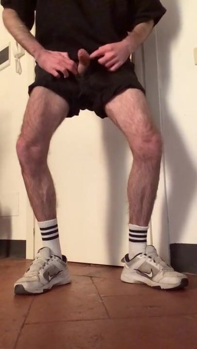 Девушка дрочит ногами в носках порно видео. Смотреть девушка дрочит ногами в носках онлайн