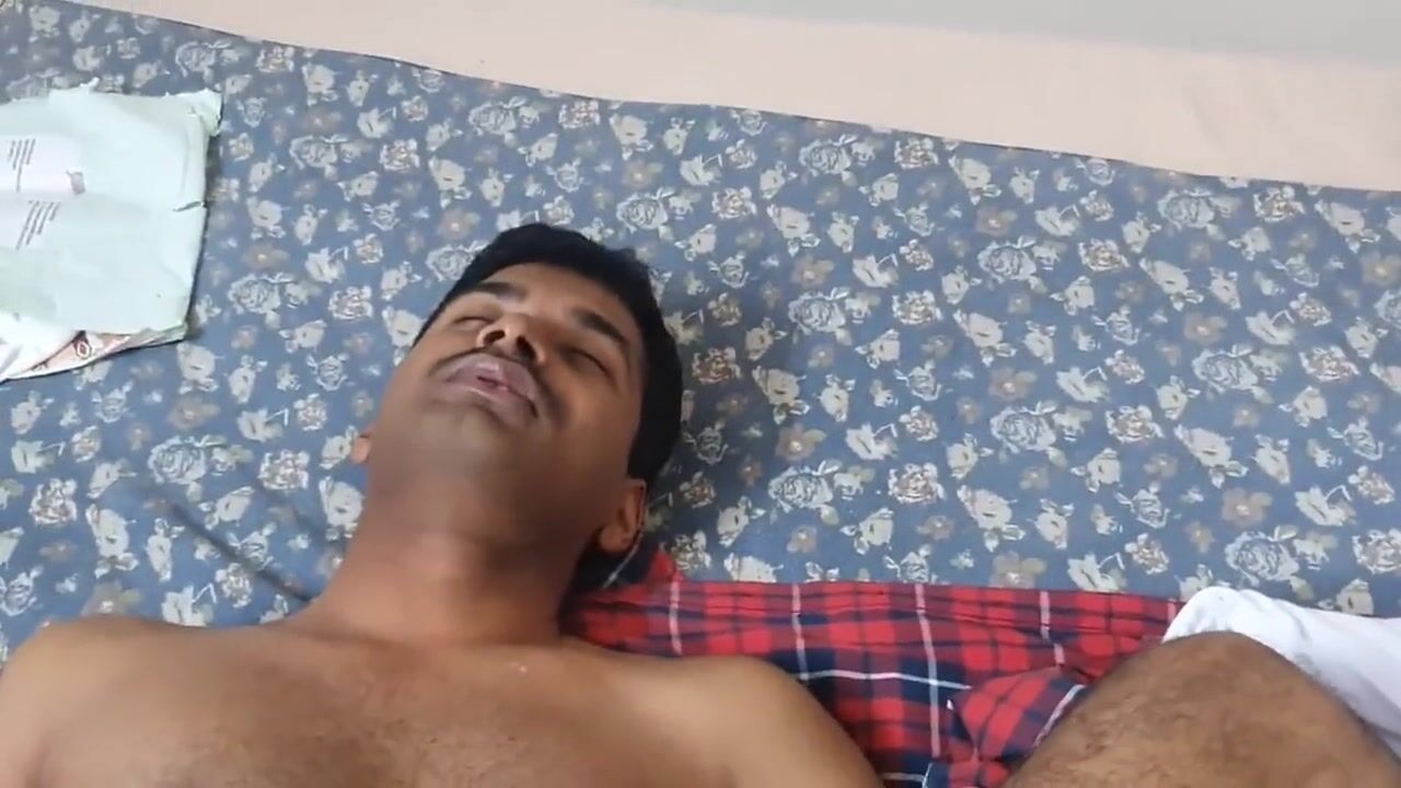 Indian chap Devilkrishna gives a worthy blow job and has joy in homemade porn watch online pic