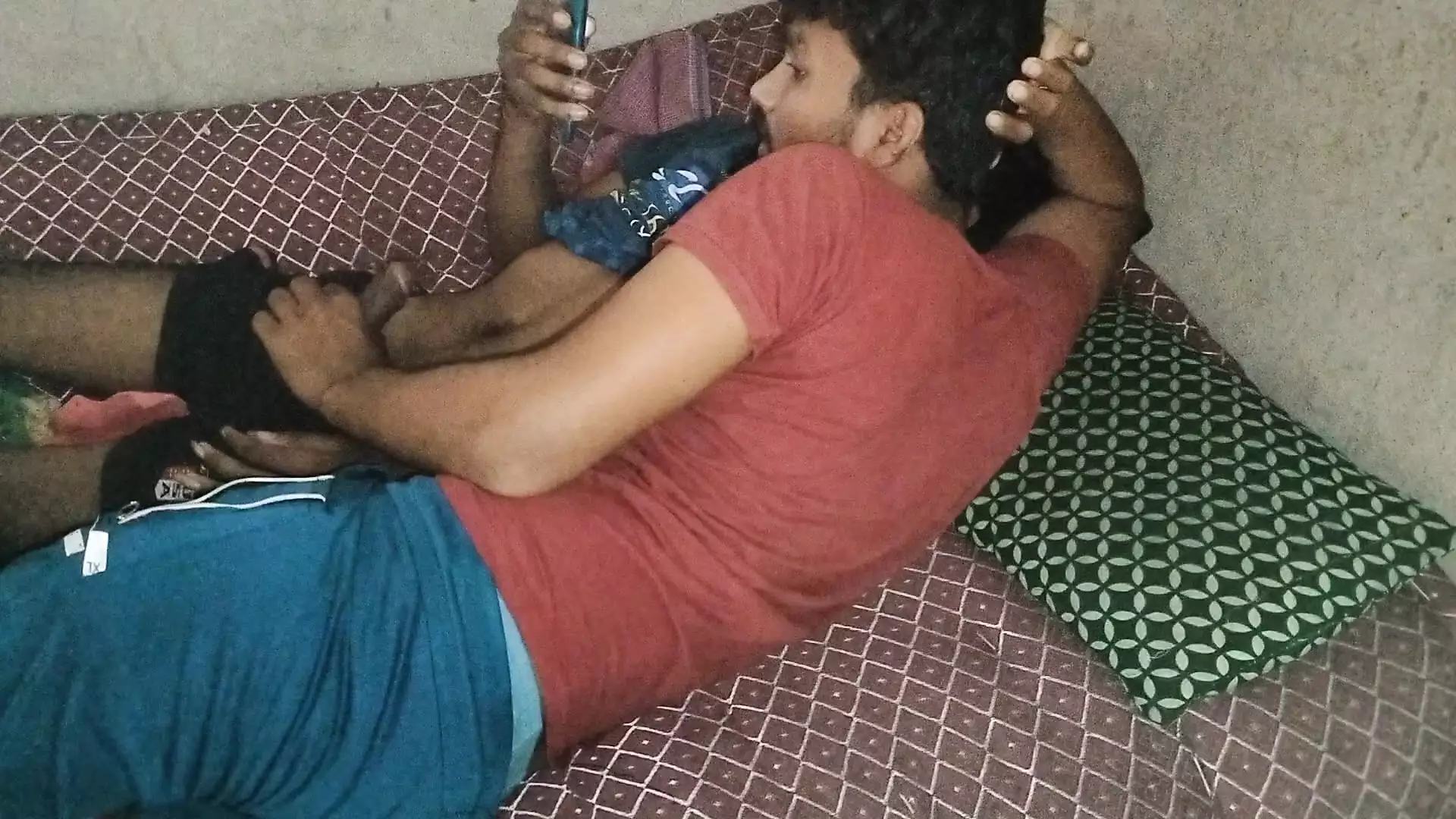 College Kumar Sex - Inexperienced College Students Hostel Room Watching Porn Video And  Masturbation Big Monster Desi Cook-Gay Movie in Private Room watch online