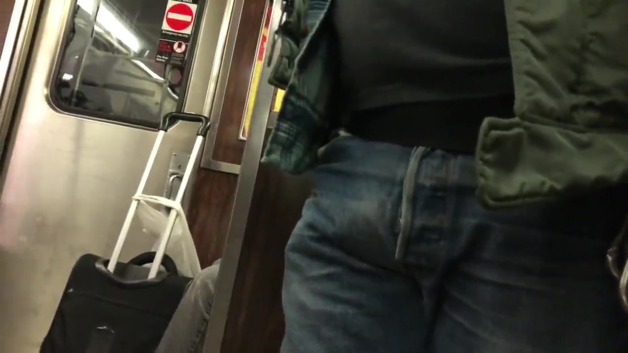 Subwap Com - Very masculine worker on the subway watch online