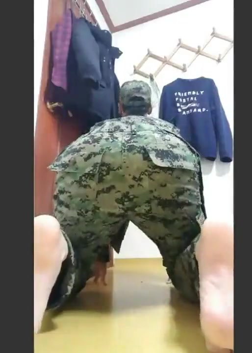 Korean Military Gay Porn - Korean VIPS Staff SH Choi @ Gay0Day